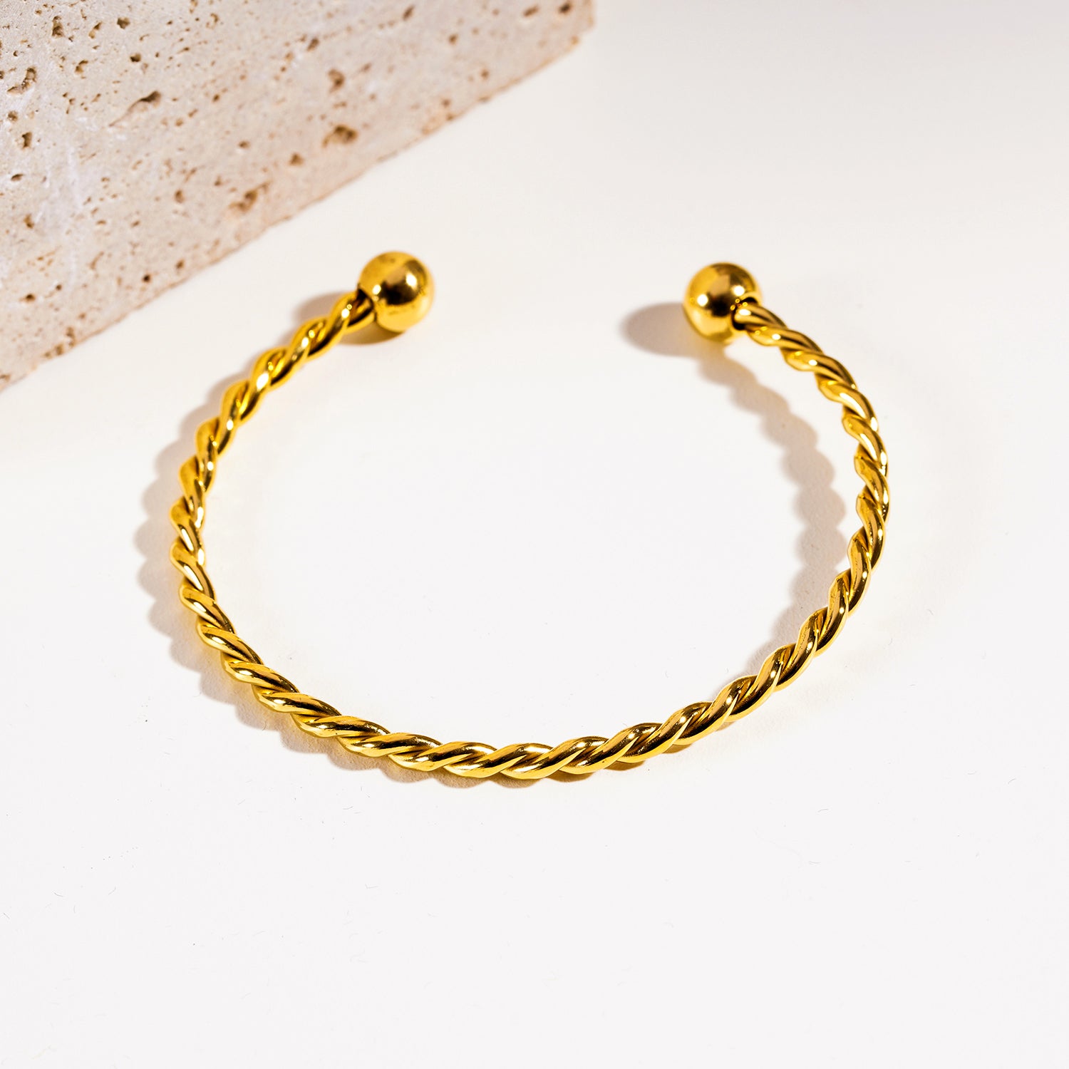 Style SAFIYA 2585: Twisted Elegance - Adjustable Rope Bracelet with Ball Bead Accents.