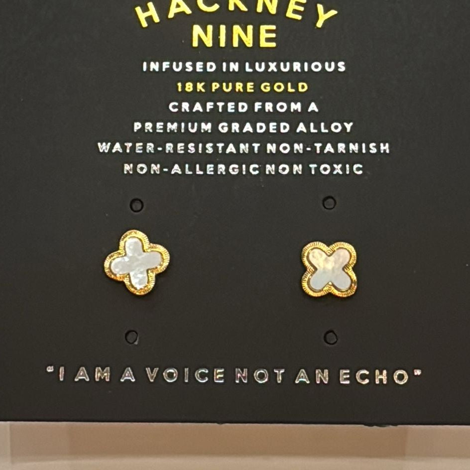 LAYLA Gold: Clover Shaped Stud Earrings in Natural Shell with a Gold Metal Border