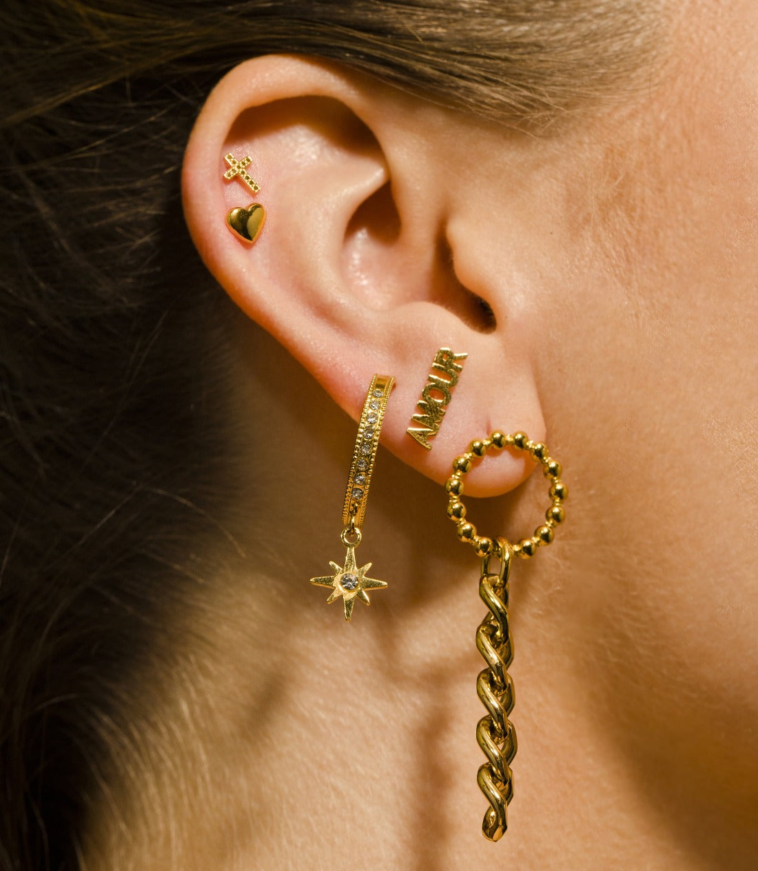 hackney_nine | hackneynine | LUCY21043_earrings | drop_earrings | affordable_jewelry | dainty_jewelry | stainless_steel_jewelry | 18K_gold_jewelry | gold_dipped_jewelry | gold-jewelry