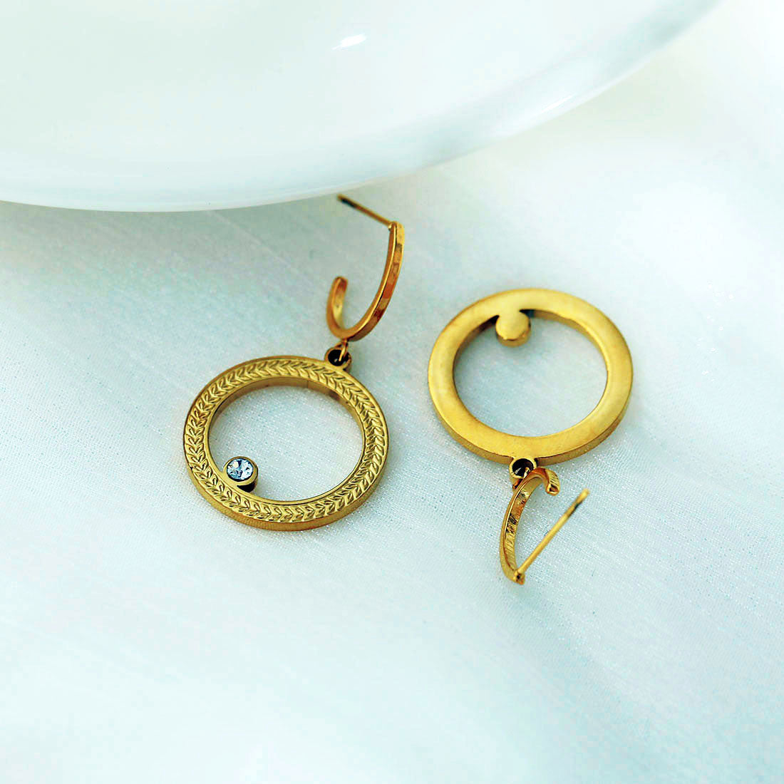 IVY21061_earrings | hackney nine | hackneynine | necklace | hoops | bracelets | earrings | charms | jewellery | jewellery-store | shop-jewelry | gold-jewellery | dressy_jewellery | classy_ jewellery | on_trend_jewellery | fashion_ jewellery | cool_jewellery | affordable_jewellery | designer_jewellery | vintage_jewellery | gift_ideas | drop_earrings | zirconia_jewellery