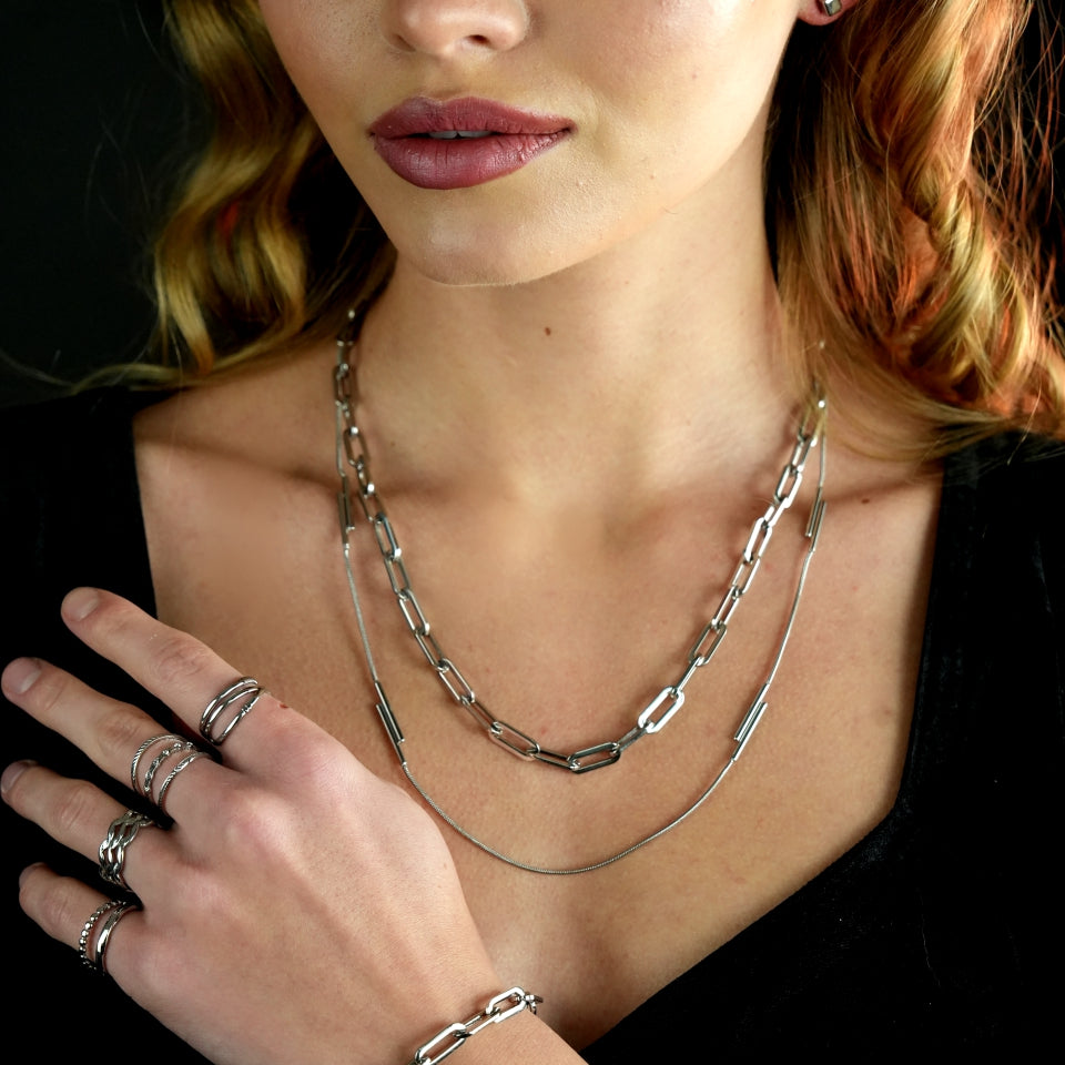PEDRINA Duo Stick Detail Silver Chain Necklace