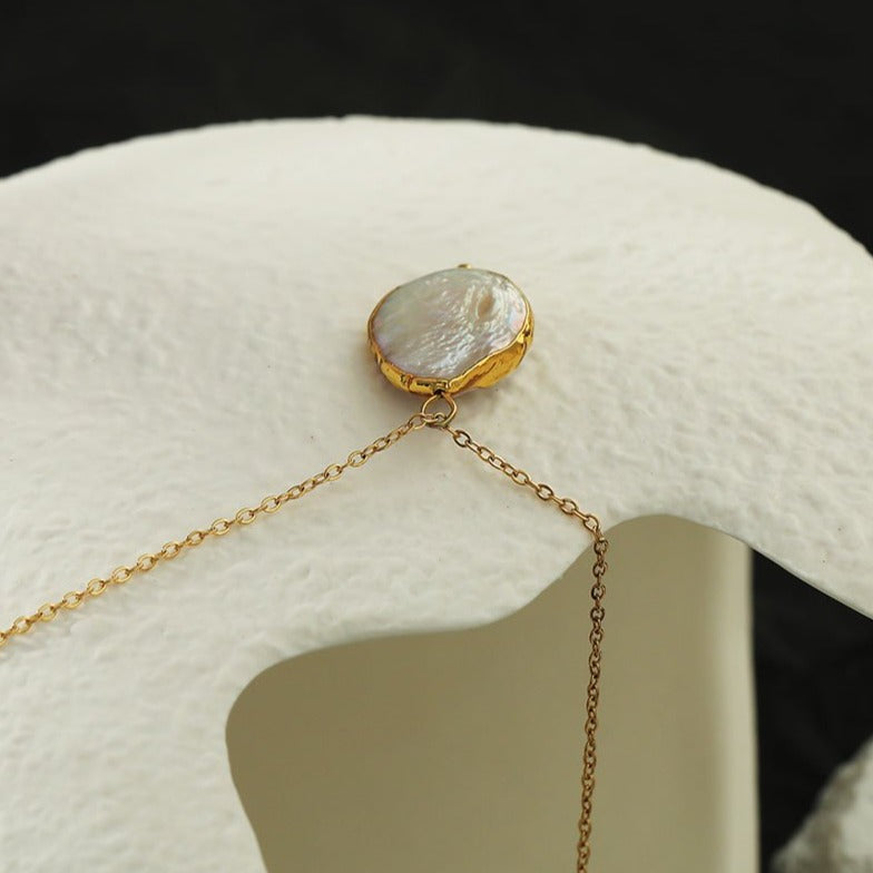 NOEMI21294_necklace | hackney nine | hackneynine | necklace | earrings | charms | jewelry | jewelry-store | pandora | bracelet | shop-jewelry | gold-jewelry | heart-Jewelry | Inspirational-jewelry | dainty-jewelry | dainty_chain | shell_pendant | ocean_inspired 