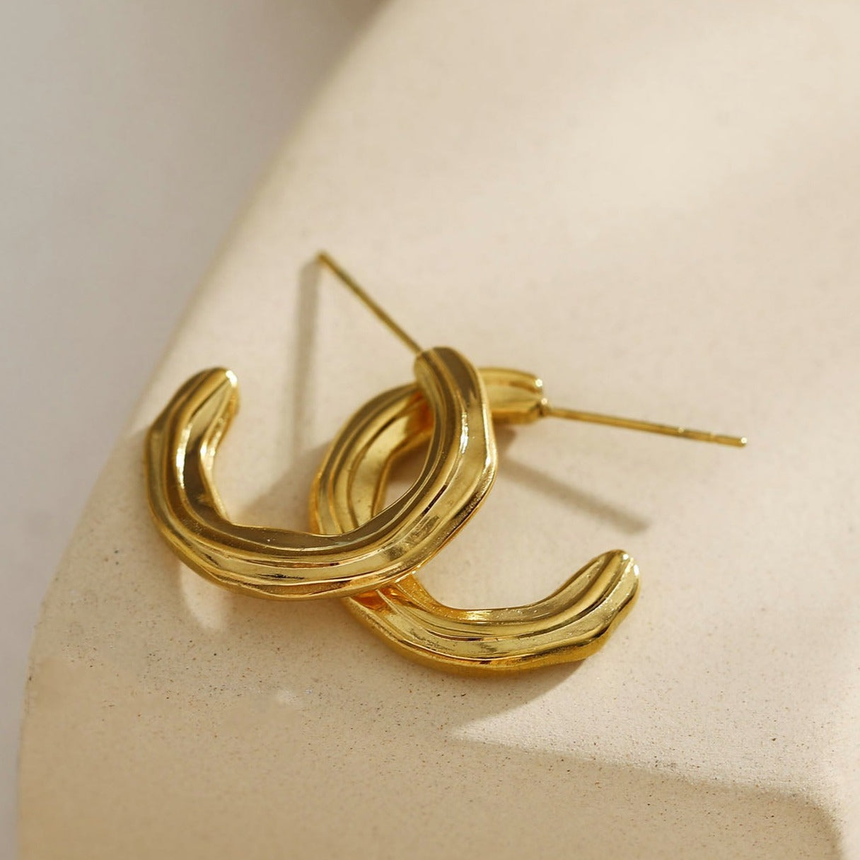 hackney-nine | hackneynine | necklace | hoops | bracelets | earrings | charms | studs_earrings | jewellery | jewellery-store | shop-jewelry | gold-jewellery | silver-jewellery | dressy_jewellery | classy_ jewellery | on_trend_jewellery | fashion_ jewellery | cool_jewellery | affordable_jewellery | designer_jewellery | vintage_jeweler | gifts-for-her | gifts-for-mum | gifts-for-girls | gifts-for-females | dainty-jewellery | bridesmaid-gift | zirconia