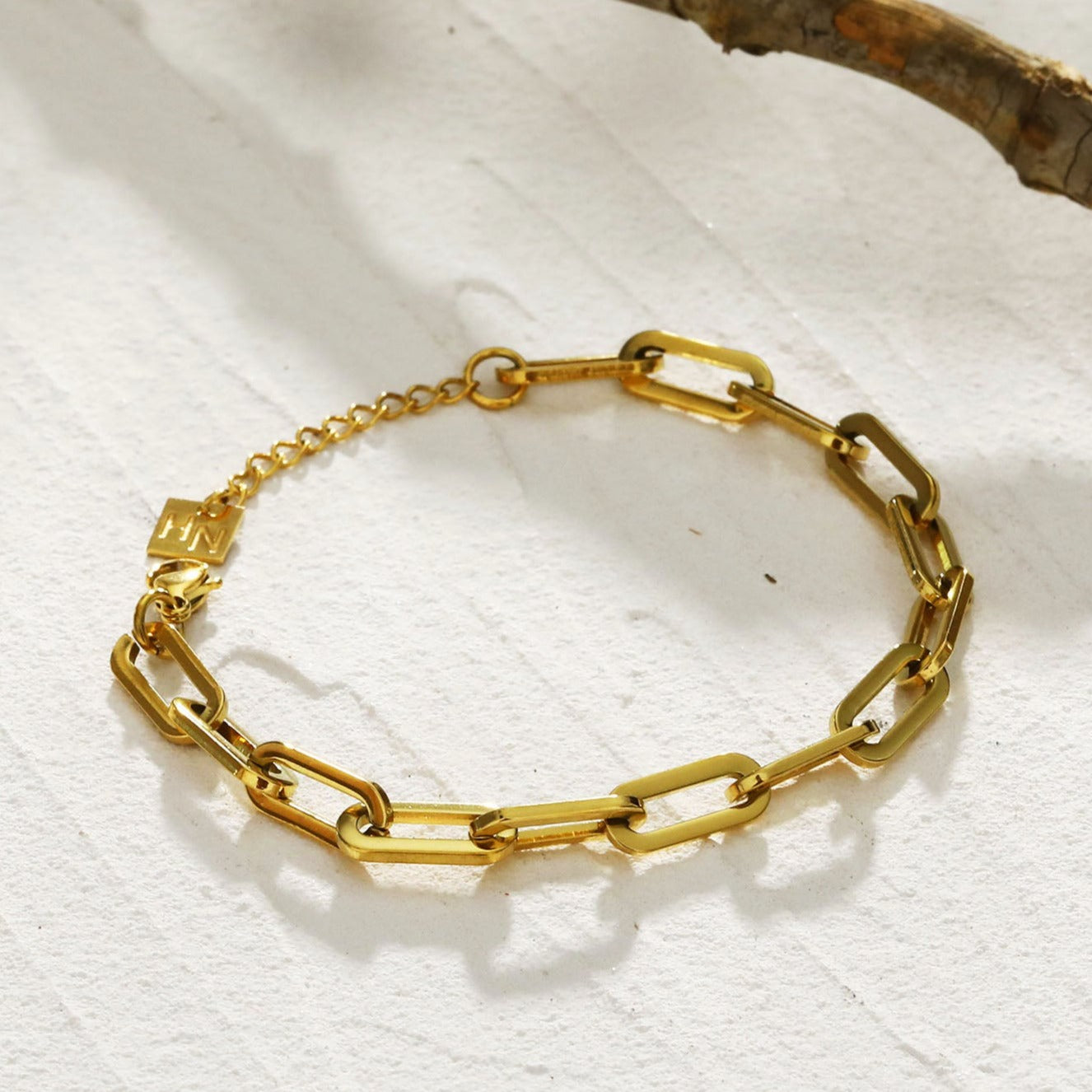 paper-clip-bracelet