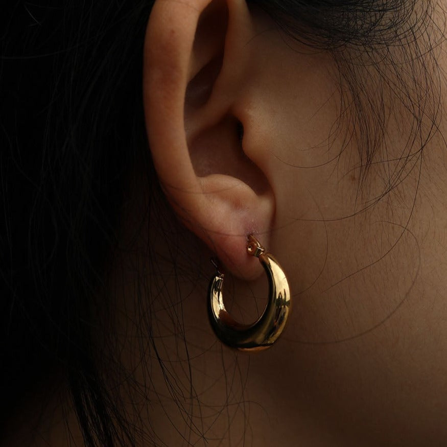 AMBER21279_hoop_earrings | hackney nine | hackneynine | necklace | hoops | bracelts | earrings | charms | jewellery | jewellery-store | bracelet | shop-jewelry | gold-jewellery | dressy_jewellery | classy_ jewellery | on_trend_jewellery | fashion_ jewellery | cool_jewellery | affordable_jewellery | designer_jewellery | vintage_jewelry