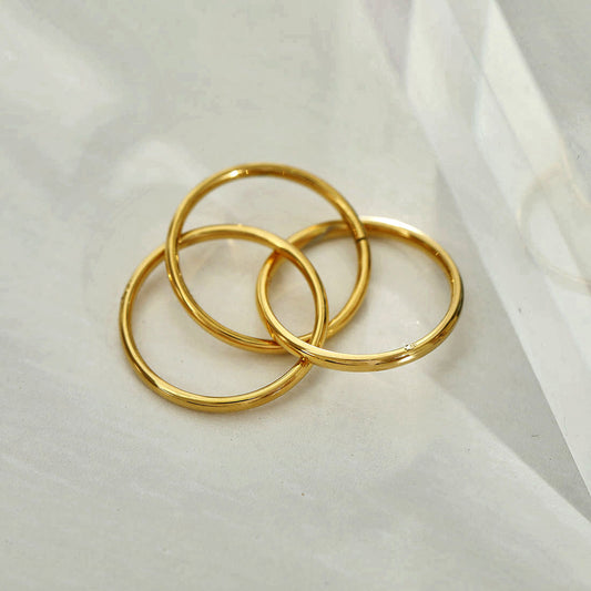 ESTELLA: Triple Banded Interconnected Stack Ring in Gold