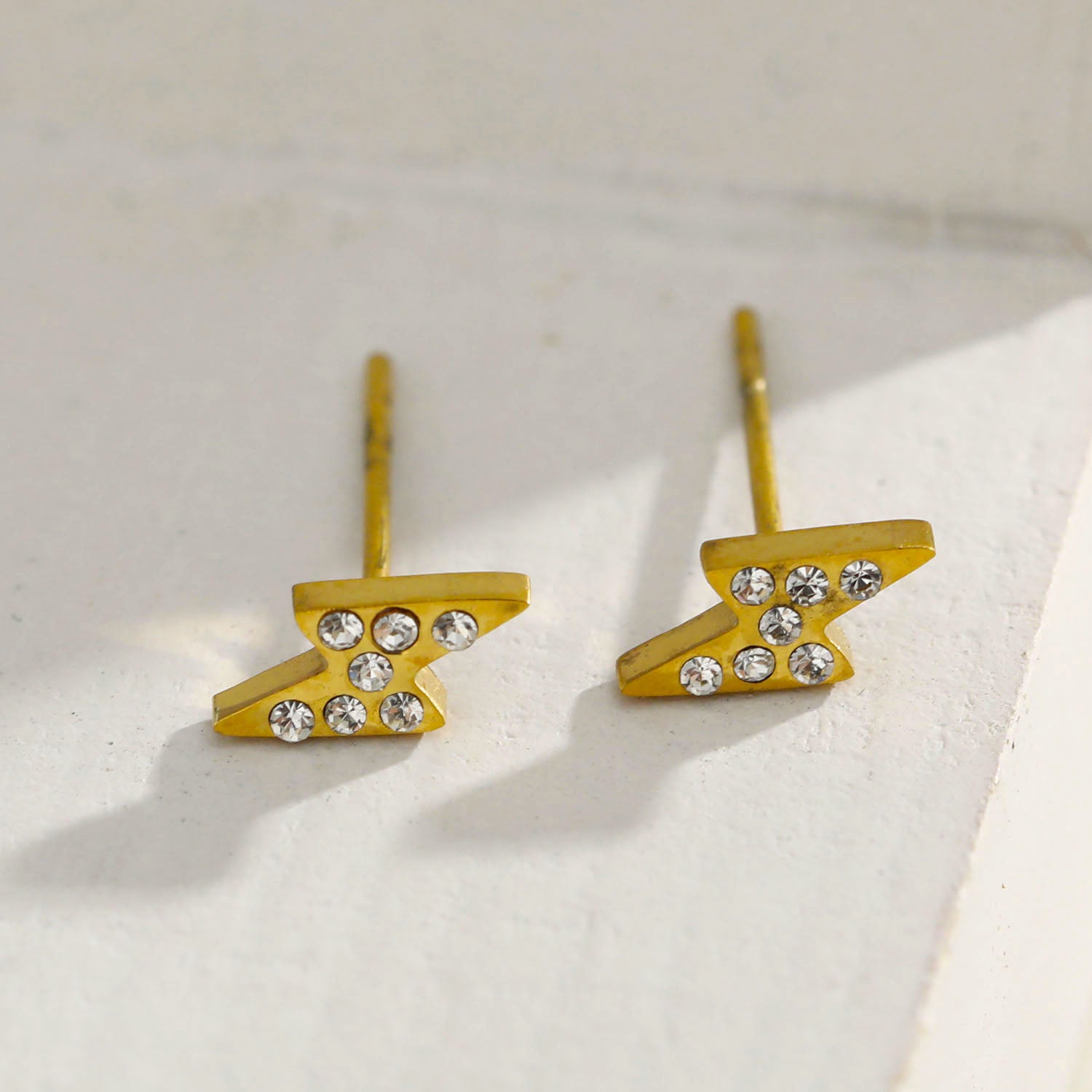 zig-zag-stud-earrings