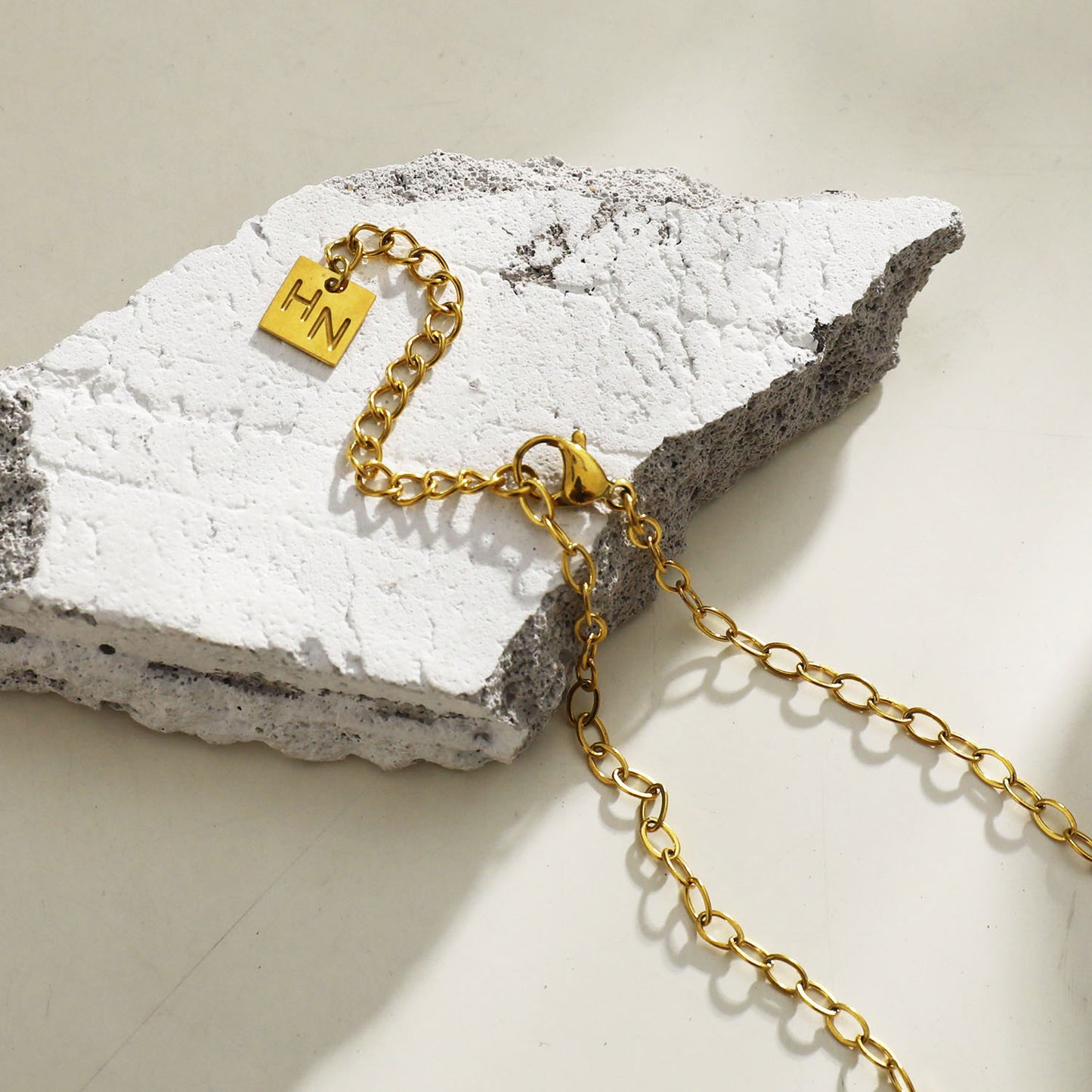 Style: LORENA 202208G Black & Gold Beaded Paperclip Chain Necklace