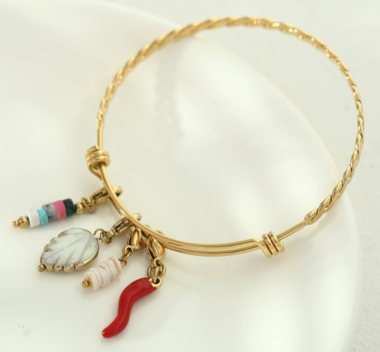 hackney nine | hackneynine | necklace | hoops | bracelets | earrings | charms | studs_earrings | jewellery | jewellery-store | shop-jewelry | gold-jewellery | dressy_jewellery | classy_ jewellery | on_trend_jewellery | fashion_ jewellery | cool_jewellery | affordable_jewellery | designer_jewellery | vintage_jewellery | heart_jewellery | gifts-for-her | gifts-for-mum | gifts-for-girls | gifts-for-females | natural_stone 