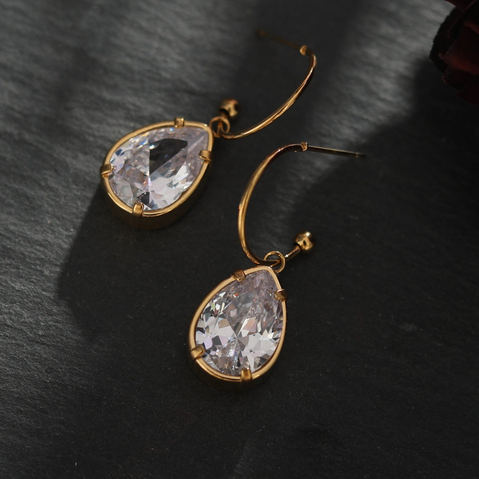 hackneynine | necklace | hoops | bracelets | earrings | charms | studs_earrings | jewellery | jewellery-store | shop-jewelry | gold-jewellery | silver-jewellery | dressy_jewellery | classy_ jewellery | on_trend_jewellery | fashion_ jewellery | cool_jewellery | affordable_jewellery | designer_jewellery | vintage_jeweler | gifts-for-her | gifts-for-mum | gifts-for-girls | gifts-for-females