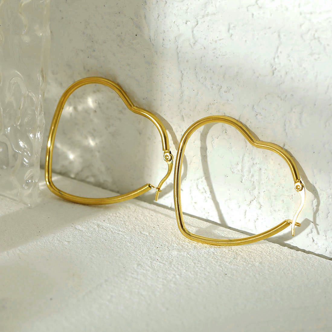 TUMBLE: Heart Shaped Hoop Earrings