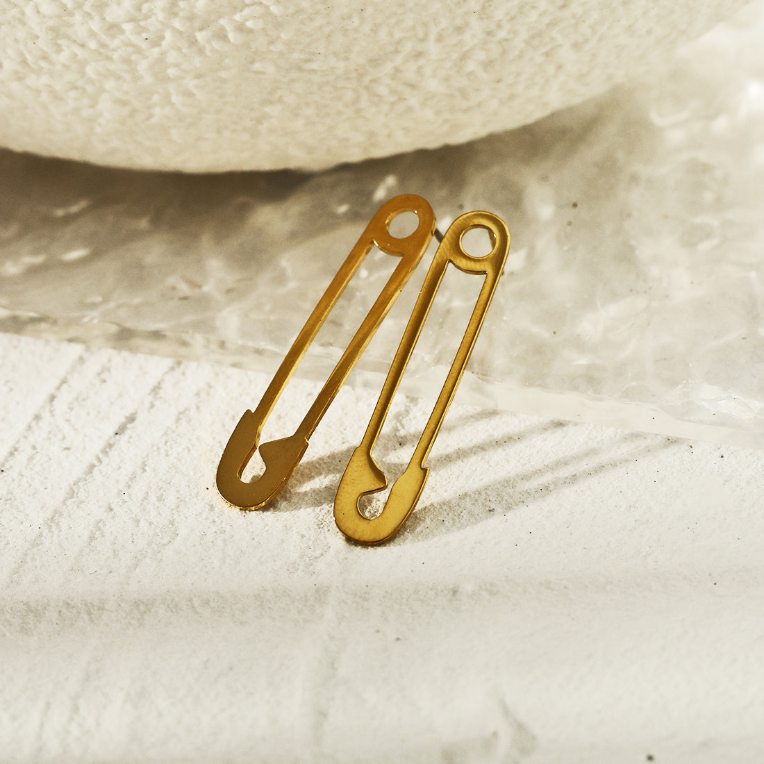 hackney nine | hackneynine | necklace | earrings | charms | jewelry | jewelry-store | pandora | bracelet | shop-jewelry | gold-jewelry | heart-Jewelry | Inspirational-jewelry | dainty-jewelry | zirconia | freshwater_pearls | safety_pin_earrings | puck_rock_style | safty_pin_jewelry